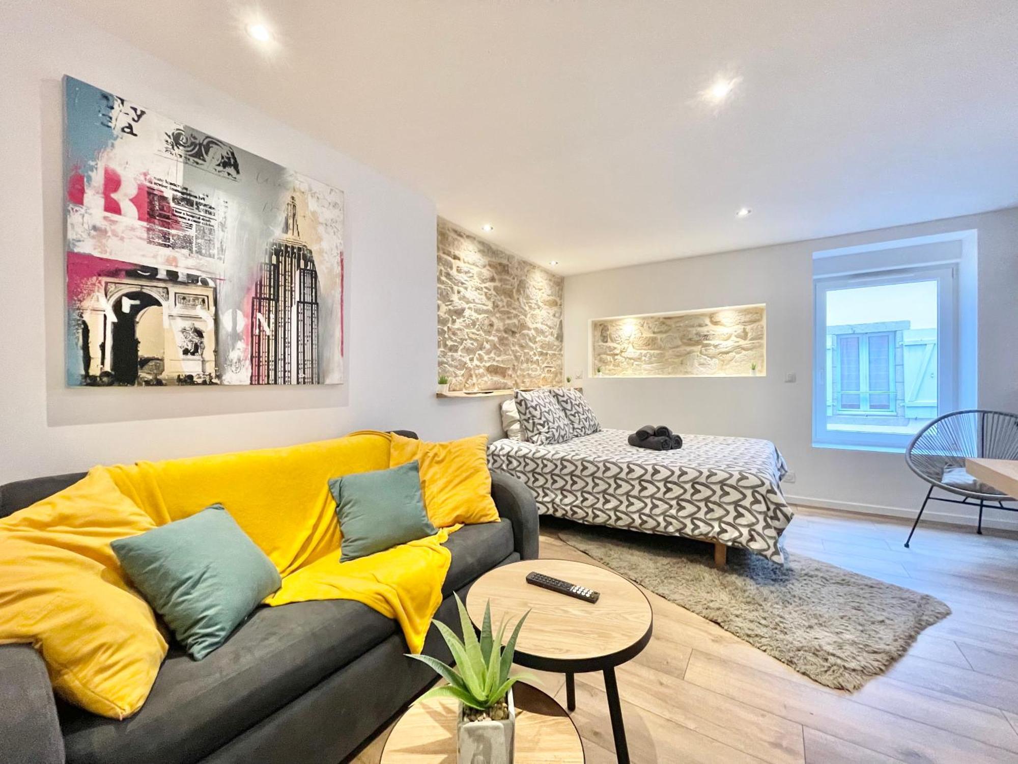 Appartement Le Calloch 1g - Wifi - Parking Facile - Gare Quimper